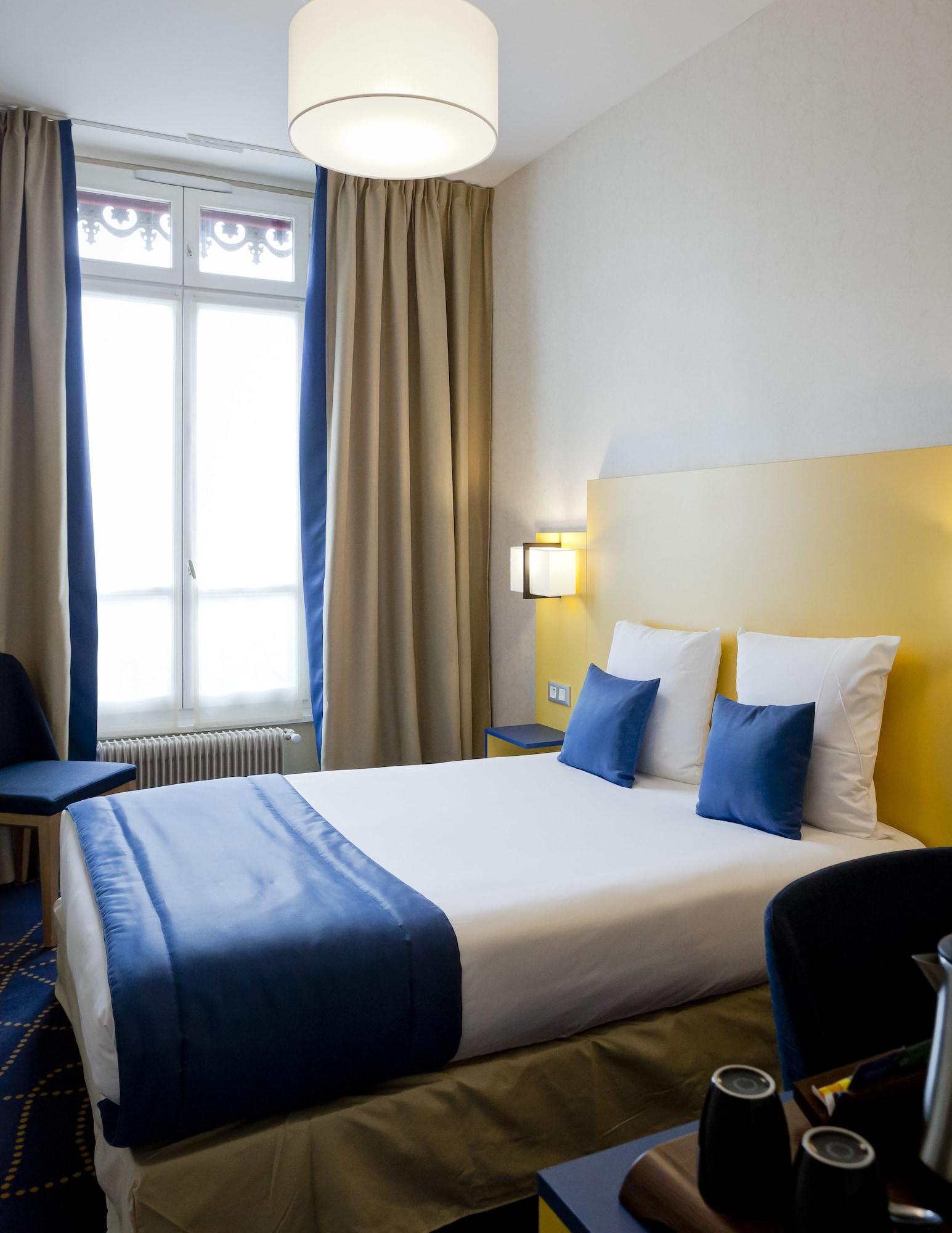 Hotel Des Remparts Perrache Lyon Exteriör bild